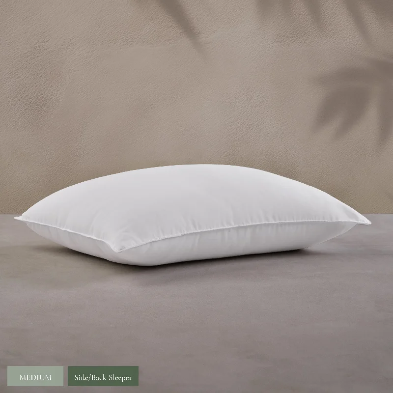 Hotel Sahara Nights II Pillow